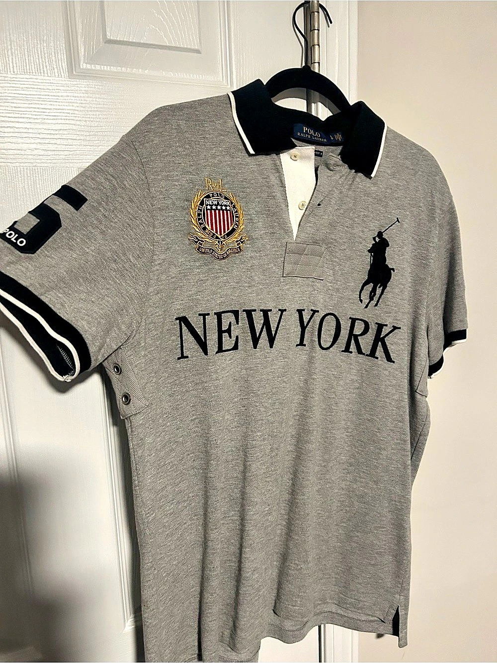 Polo Ralph Lauren New York Crest Graphic Custom Slim Fit Polo Shirt Gray & Black